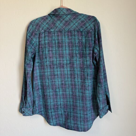 Rock & Republic Blue Studded Lightweight Cotton Flannel Western Button Down - Picture 5 of 7